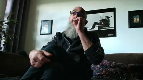 krummersaebel online show from 16, 4, 2026