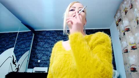 krystal desire online show from 12, 1, 2025