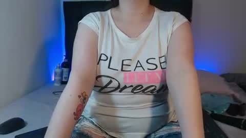 kryystaladams online show from 8, 7, 2026