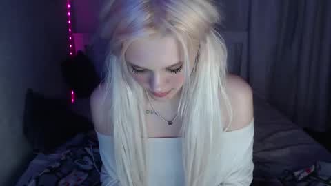 Emilia online show from 23, 2, 2025