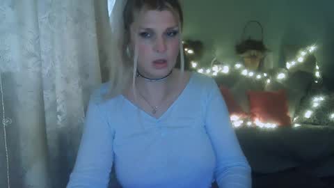 Snapshot of kudesnizza chatting on 2, 2, 2025 Annika MTF ts post -op online show from 2, 2, 2025