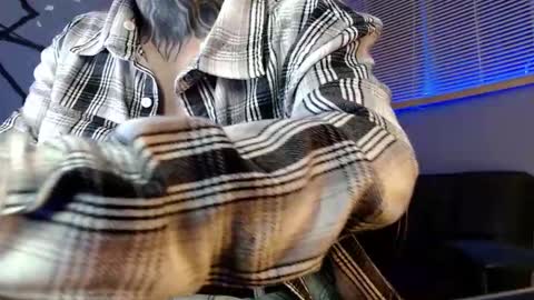 Snapshot of kuregari_xs chatting on 9, 10, 2025 kuregari_xs online show from 9, 10, 2025