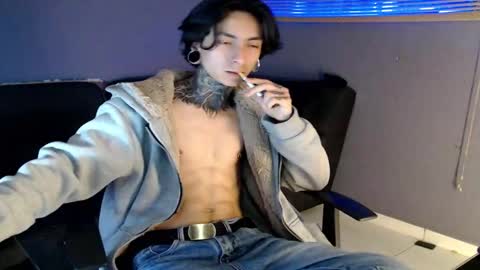 Snapshot of kuregari_xs chatting on 14, 10, 2025 kuregari_xs online show from 14, 10, 2025