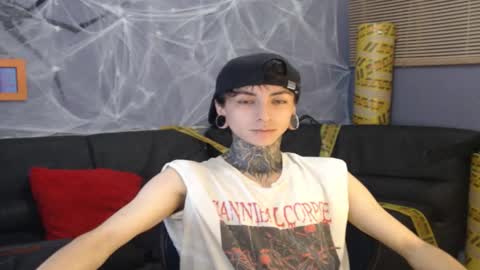 Snapshot of kuregari_xs chatting on 28, 10, 2025 kuregari_xs online show from 28, 10, 2025