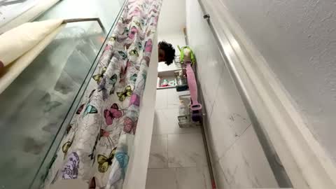 kurlz5stard online show from 28, 9, 2025