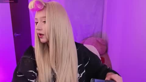 Snapshot of kurochan420 chatting on 10, 9, 2025 Andy online show from 10, 9, 2025