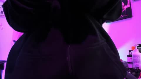 Snapshot of kuromi_bush chatting on 13, 2, 2026 IM KUROMI - MY NEXT STREAM - SATURDAY- 31 JANUARY 2026 - 10PM EST DONT MISS IT online show from 13, 2, 2026