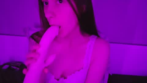 Snapshot of kwanfu_ chatting on 29, 5, 2026 kwanfu online show from 29, 5, 2026