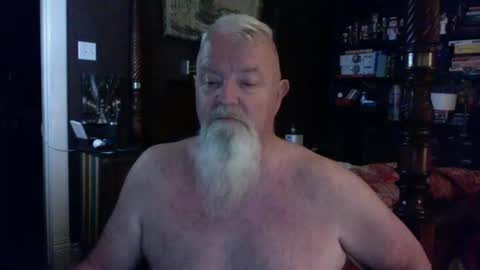 Snapshot of kyhgihntight chatting on 29, 5, 2026 Nick Nude Celt KYHighNTight online show from 29, 5, 2026