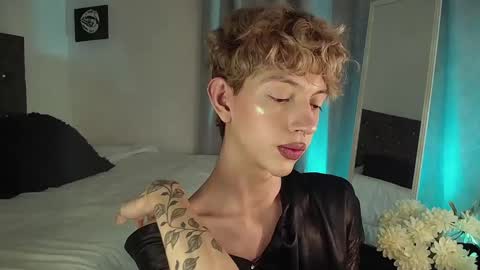 Kyle Cooper online show from 21, 12, 2024