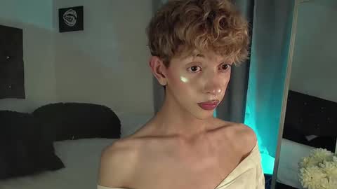 Kyle Cooper online show from 22, 12, 2024