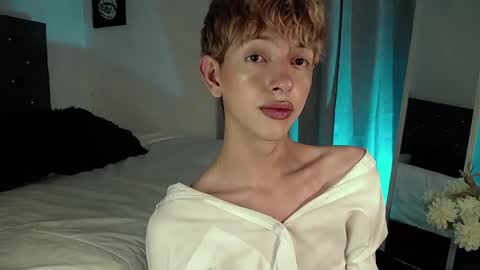 Kyle Cooper online show from 26, 12, 2024