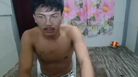 kyle_lourence online show from 9, 6, 2026