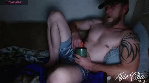 Kyle chat online show from 23, 11, 2025