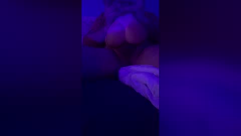 kylecrandlemire41 online show from 12, 4, 2026