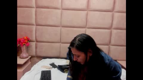 kylie_bloom online show from 27, 11, 2025