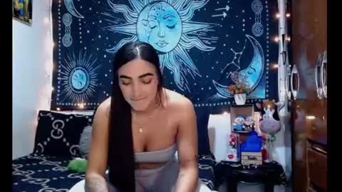 Snapshot of kylie_capricorn chatting on 17, 6, 2026 kylie online show from 17, 6, 2026