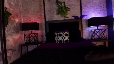 Kylie  online show from 10, 11, 2025