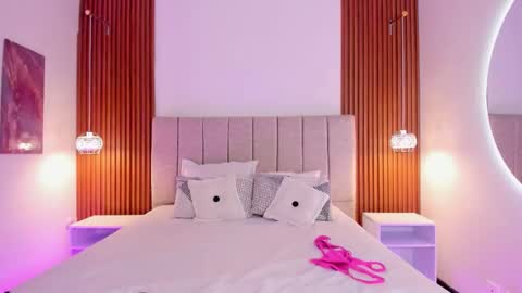 kloe sofia online show from 3, 2, 2026