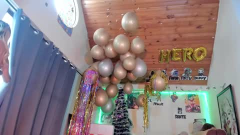   online show from 8, 12, 2024