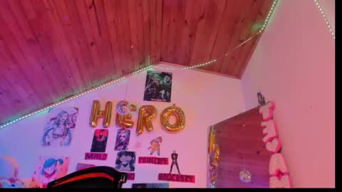   online show from 25, 3, 2026