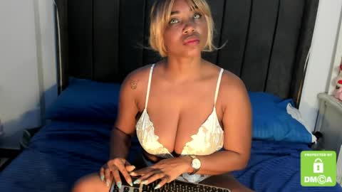 kylie white boobs online show from 9, 4, 2026