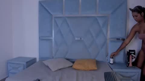 Snapshot of kymasm chatting on 4, 12, 2025 kym online show from 4, 12, 2025