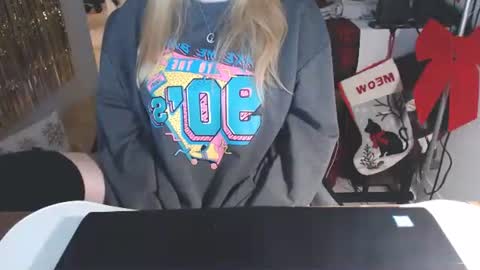 Snapshot of kymchi chatting on 17, 1, 2026 Check Out My NSFW OnlyFans Link On Bio online show from 17, 1, 2026