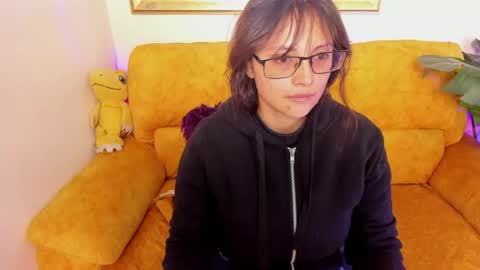 Kyomi online show from 8, 4, 2026