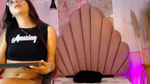 kyomi_hunt online show from 8, 6, 2026