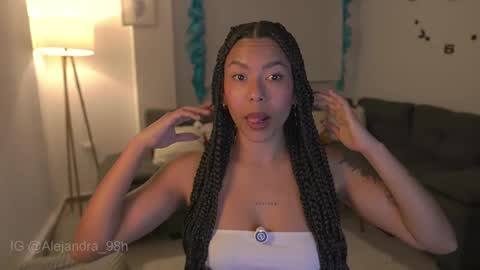 Snapshot of kyria__1 chatting on 16, 12, 2025 schedule 300 pm - 1100pm colombia time online show from 16, 12, 2025