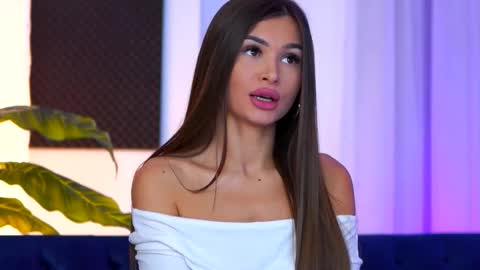 Kyssa online show from 8, 10, 2025