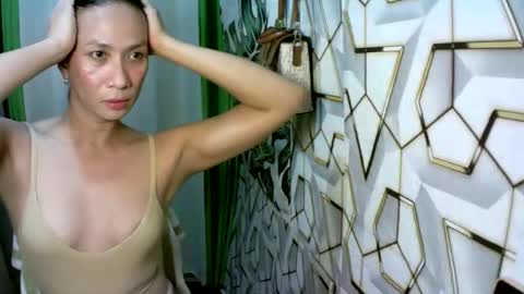 kyutshyne online show from 9, 5, 2026