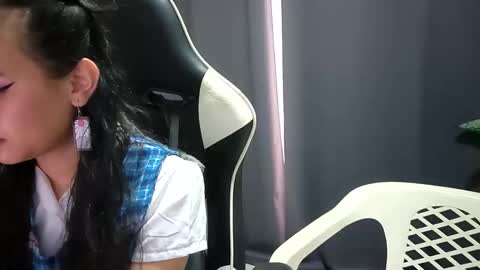 Snapshot of l0lyta_sweet chatting on 27, 11, 2025 Lolyta online show from 27, 11, 2025