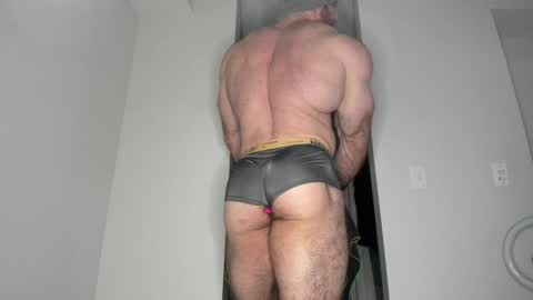 Snapshot of l0v35_2_5p00g3 chatting on 14, 12, 2024 l0v35_2_5p00g3 online show from 14, 12, 2024