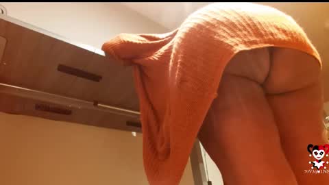 I am everything. Your highness queen deity goddess mistress god daddy mommy boss master.  you will address me as such. online show from 21, 9, 2025