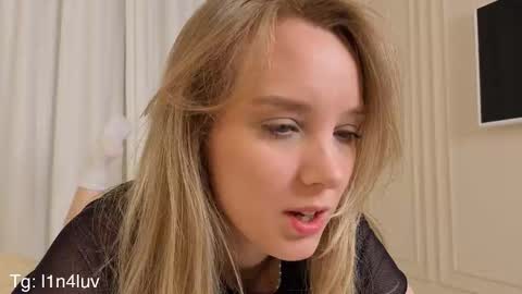 Snapshot of l1n4luv chatting on 28, 10, 2025 lina online show from 28, 10, 2025