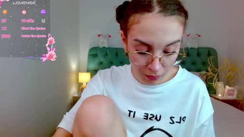 Margo  online show from 15, 9, 2025