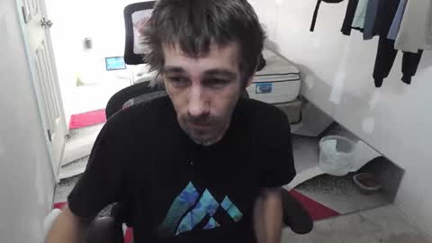 Snapshot of l1v1nth3dr3am chatting on 26, 10, 2025 l1v1nth3dr3am online show from 26, 10, 2025