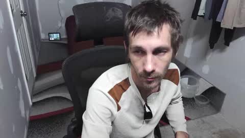 Snapshot of l1v1nth3dr3am chatting on 27, 10, 2025 l1v1nth3dr3am online show from 27, 10, 2025