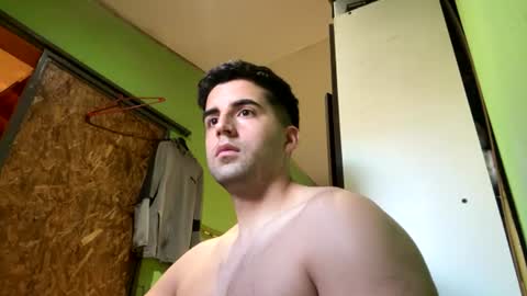 Snapshot of laauuti chatting on 26, 7, 2026 qcyo online show from 26, 7, 2026
