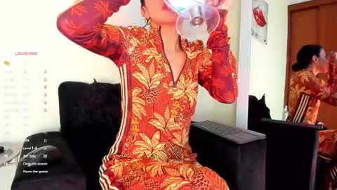 Snapshot of lace_victoria chatting on 30, 11, 2025 lace_victoria online show from 30, 11, 2025