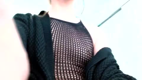 Lacey Phoenix online show from 16, 1, 2026