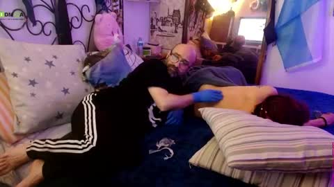 lachicadeldiablo online show from 12, 4, 2026