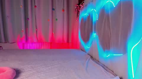 Snapshot of lada2k4 chatting on 5, 7, 2026 Lada online show from 5, 7, 2026