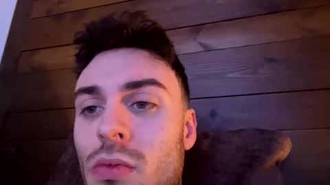 ladiesman217199719 online show from 18, 11, 2025