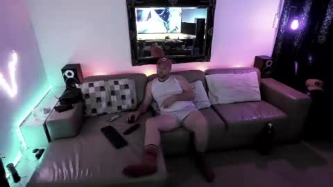 Hectic online show from 14, 2, 2025