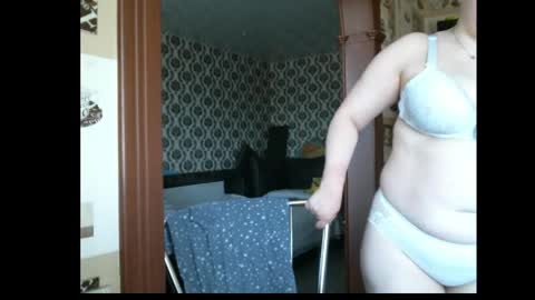 lady cute cat29 online show from 8, 4, 2026