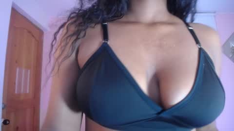 Snapshot of lady_danbury chatting on 5, 1, 2025 Karla - Instagram   lady karla1 online show from 5, 1, 2025