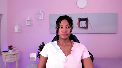 Snapshot of lady_danbury chatting on 25, 2, 2025 Karla - Instagram   lady karla1 online show from 25, 2, 2025